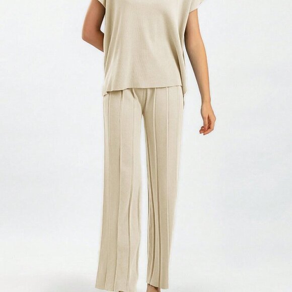 White Casual Women's Summer Solid Color Sleeveless Sweater Vest And Loose Knitte - Picture 6 of 6